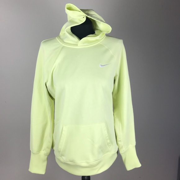Nike Tops - Nike Therma-Fit Sweatshirt